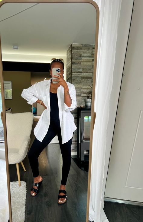 Black Legging White Shirt Outfit, Black Nmd Women Outfit, Button Down With Leggings Outfit, Black Leggings With White Shirt, White Button Down Shirt With Leggings, Black Sandals Outfit Work, White Linen Shirt Styling, White Button Dress Outfit, Button Down Shirt And Leggings Outfit