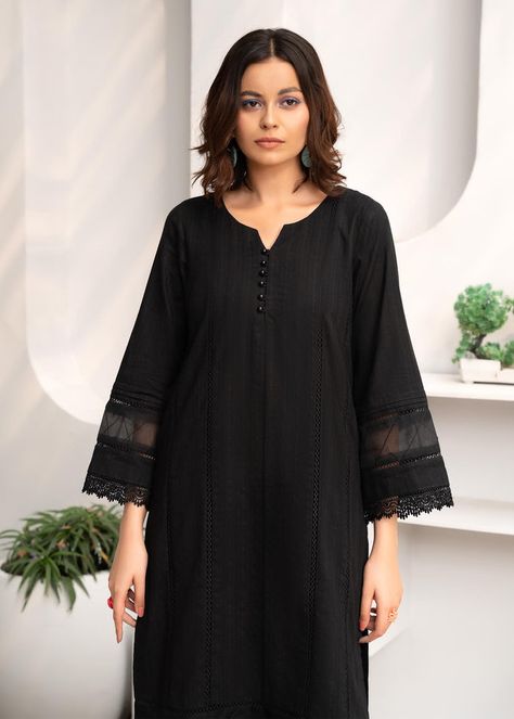 Black Suit Designs, Black Kurti, Organza Shirt, Pakistani Fancy Dresses, Pakistani Dresses Casual, Simple Pakistani Dresses, Stylish Dress Book, Cotton Suit, Pinterest Fashion