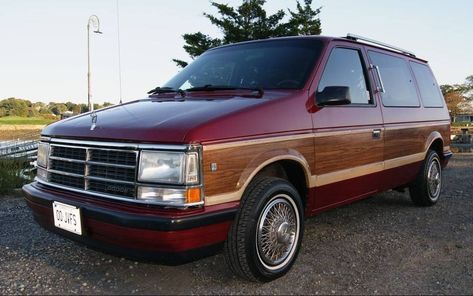 Mint Condition Minivan: 1988 Dodge Caravan LE #Vans #Dodge - https://barnfinds.com/mint-condition-minivan-1988-dodge-caravan-le/ Minivan, Dodge Minivan, Mini Vans, Car Dodge, Dodge Van, Best Barns, Dodge Chrysler, Classic Vehicles, New Class