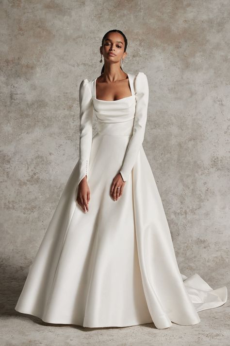 Wedding Gown Simple Elegant Classy, Mikado Wedding Dress, Justin Alexander Signature, Justin Alexander Wedding Dress, Top Wedding Dress Designers, Modest Bridal Gowns, Modern Wedding Gown, Timeless Wedding Dress, Satin Ball Gown