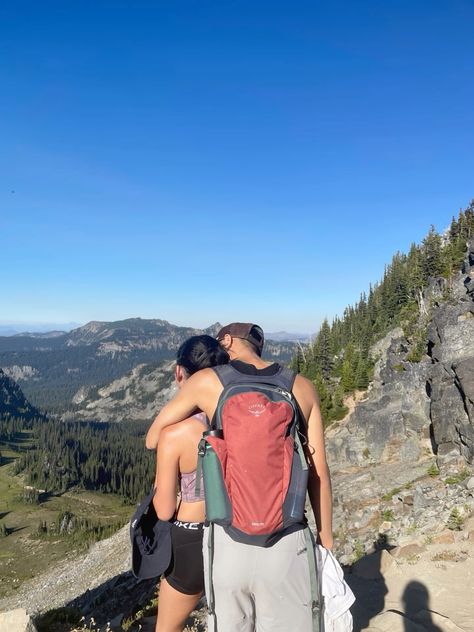 couple photos, photo inspo, pose inspo, couples pose ideas, photo ideas, hiking, mount rainer, PNW, backpacking, exploring, mountain, couples, date ideas, summertime, summer photos