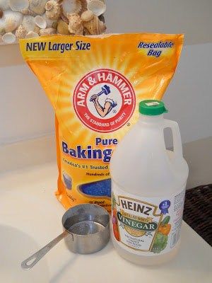 Dawn Vinegar, Unclog A Drain, Drain Unclogger, Heinz Vinegar, Slow Drain, Brand New House, Unclog Drain, How To Clean Silver, Homemade Cleaning Solutions