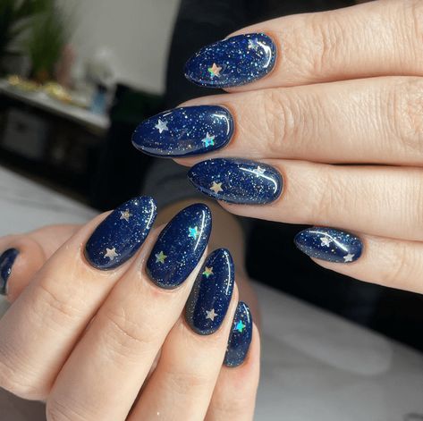 30 Taylor Swift Nails For A Swiftie Concert Manicure - The Beauty Pursuit Blue Nail, Concert Manicure, Cosmic Nails, Taylor Swift Nails, Concert Nails, Really Cute Nails, Star Nails, Cute Nail Designs, Nails Inspo