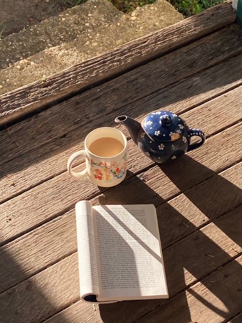 Read, northanger abbey, tea, tea pot, inspo, ig, sun, morning, light, academia, aesthetic, brown, blue, pages, beverage, Jane Austen, books, book, book worm Light Academia Spring Aesthetic, Tea In The Morning Aesthetic, Reading And Tea Aesthetic, Reading Jane Austen, Book Inspo Pictures, Morning Pages Aesthetic, Book And Tea Aesthetic, Blue Reading Aesthetic, Books Aesthetic Pages