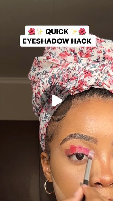 guguu💋 on Instagram: "eyeshadow hack for my beginners 🌺✨ the trick is the blending technique ✨ @hermosa_flor_cosmetics royalty + love eyeshadow palette’s @foschinibeauty all woman lashes ‘Angelica’ #eyeshadow#eyeshadowtutorial#eyeshadows#eyeshadowspalette#makeuphacks#makeuphack#makeuptutorials#makeuptutorialvideo#beginnermakeup" Nail Tattoos, Eyeshadow Blending Hack, 2023 Eyeshadow, Eyeshadow Blending, Blending Techniques, Blending Eyeshadow, Body Modification, Nail Tattoo, Body Modifications