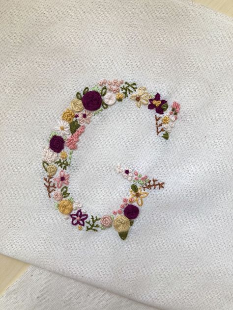 Embroidery Flower Letters, Flower Letter Embroidery, Suit Bride, Embroidered Backpack, Embroidery Letters, Flower Letters, Floral Letters, Flower Embroidery Designs, Mini Canvas Art