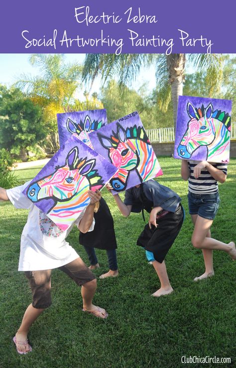 Social artworking zebra paintings from tween girls - takes all of the guesswork out of a fun painting art party! Kids Art Party, Social Artworking, Cool Painting, Kids Painting Party, Zebra Painting, Birthday Painting, Painting Parties, Art Birthday Party, Painting Party