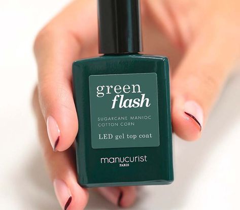 10+ Sustainable & Eco-Friendly Nail Polish Brands - Vegan & Non-Toxic! Vegan Cosmetics Brands, Gel Nail Polish Brands, Elegant Nail Polish, Eco Friendly Nail Polish, Nontoxic Nail Polish, Organic Nail Polish, Gel Polish Brands, Organic Nails, Green Nail Polish