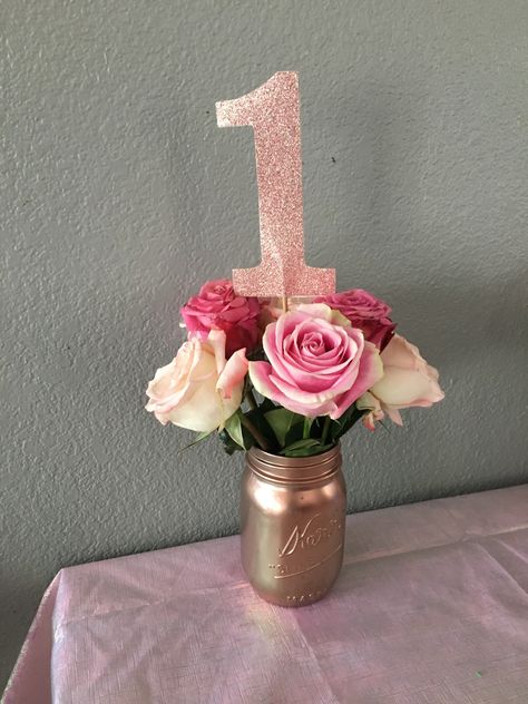 Cute Simple Centerpieces Birthday, Pink Roses 1st Birthday, Floral 1st Birthday Party Decoration, First Birthday Rose Theme, Pink Flower First Birthday, Isnt She Onederful Birthday Centerpiece, 1st Birthday Flower Centerpiece, First Bday Centerpieces, Pink Floral First Birthday