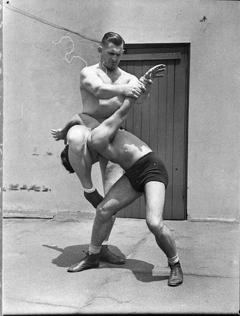 Wrestler, McCreadie (taken for Leichhardt Stadium), 1937 /… | Flickr Tumblr, Martial Artists, Wrestling Holds, Catch Wrestling, Ju Jitsu, Sambo, Human Poses Reference, Dynamic Poses, Poses References