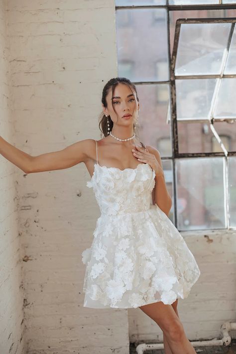 White Homecoming Dresses Short, Reception Dress Short, Reception Outfits, Pre Bridal, Modern Bridal Gowns, White Homecoming Dresses, Sequin Homecoming Dress, Homecoming Dresses Lace, Mini Wedding Dresses