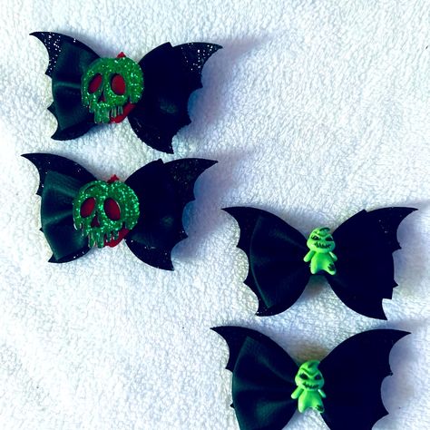 Hand Made And Brand New! Disney Halloween Themed Bows! Disney Princess Hair, Disney Princess Hair Bows, Disney Hair Bows, Disney Princess Hairstyles, Princess Hair Bows, Minnie Mouse Headband, Mickey Mouse Ears Headband, Minnie Ears Headband, Disney Hair