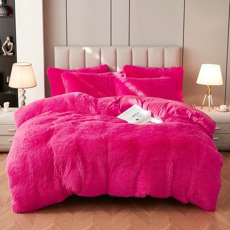 - Brand New - Color : Hot Pink *** Size Information: - Twin:1 Pc Duvet Cover 66"X90", 1 Pc Pillow Sham 20"X26". - Queen:1 Pc Duvet Cover 90"X90", 2 Pcs Pillow Shams 20"X26". - King:1 Pc Duvet Cover 104"X90", 2 Pcs Pillow Shams 20"X36" - Materials: Both Duvet Cover And Pillow Shams Are Made From 100-Percent Polyester Microfiber Plush Shaggy Reverse To Ultra Soft Faux Suede Crystal Velvet Fabric, Gives The Room An Affluent And Complete Look. Resistance To Fade, Wrinkles And Pilling. - Craft: Hidde Comforter Sets Twin Bed, Hot Pink Bedding, Hot Pink Bedrooms, Hot Pink Room, Pink Bedspread, La Apartment, Whimsical Aesthetic, Barbie Bedroom, Faux Fur Bedding