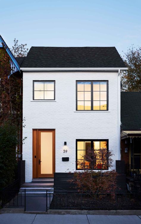 White Brick Townhouse, Cheap Modern House, House Design Victorian, Row House Exterior, Small Row House Design, White Townhouse, Ways To Elevate Your Home, Home Exterior Design Ideas, Row House Design