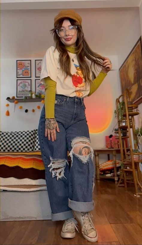 outfit ideas @dirtychai.mama Retro Outfit Style, Baddie Rockstar Outfits, Gen Z Autumn Outfits, Elle Outfits Heartstopper, Cute Eccentric Outfits, Maximalist Outfits Midsize, Alternative Concert Outfit Fall, Tumblr Fashion Aesthetic, Street Fall Outfits