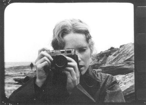 Girl With A Camera Trier, Persona Ingmar Bergman, Bergman Movies, Persona 1966, Bergman Film, Annie Ernaux, A Clockwork Orange, Ingmar Bergman, Septième Art