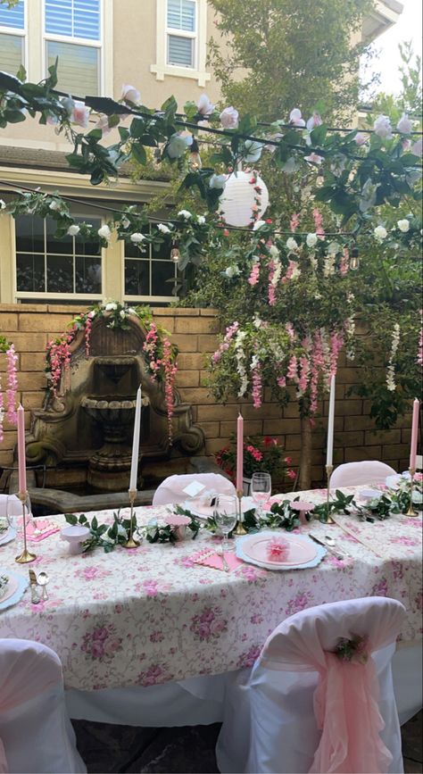 Gazebo Tea Party, Coquette Garden Party, Sweet 16 Garden Party Ideas, Wildflower Party, Garden Party Outfit, Birthday Inspo, Flower Party, 17th Birthday, Tea Party Birthday