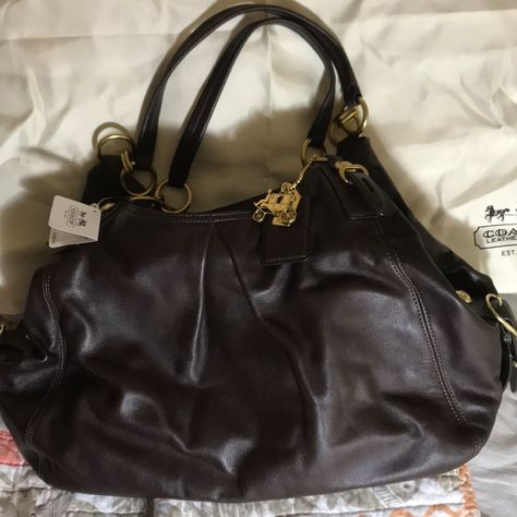 Nwt. All Leather, Mahogany Coach Bag With Gold Accents. Medium Size Bag, Coach Brown Bag, Coach Aesthetic, Ralph Lauren Wallet, Classy Purses, Coach Leather Bag, Grey Shoulder Bag, Coach Satchel, Suede Purse
