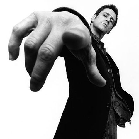 Jim Carrey: You are ready and able to do beautiful things in this world and after you walk through those doors...you'll only really ever have two choices: love or fear. Choose love. And don't ever let fear turn you against your playful heart. #JimCarrey #HumanNote Hand To Camera Pose, Coffin Pose Reference, Sports Poses Reference, Looking At Phone Pose, Male Pose Reference, Action Pose Reference, Photographie Portrait Inspiration, Body Reference Poses, Human Poses Reference