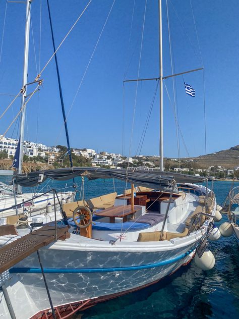 #greece #mykonos #beach #ocean #boat #sailing #europe #vacation Sailing In Greece Aesthetic, Sailing In Greece, Costal Life, Greece Sailing, Boat Greece, Sailing Greece, Mykonos Beach, Greece Mykonos, Sail Life