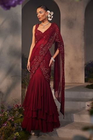 Buy Ivory Organza Embroidery Fayruz Ruffled Pre-draped Saree With Blouse For Women by Swati Narula Online at Aza Fashions. Ghagra Saree, Draped Lehenga, Maroon Embroidery, Drape Lehenga, Saree Chiffon, Maroon Saree, Lehenga Saree Design, Saree Draping Styles, Scallop Border