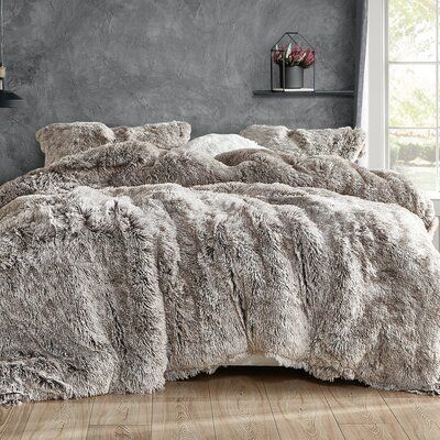 Oversized King Comforter, Oversized Comforter, Fur Comforter, Bedroom Comforter Sets, King Comforter Sets, Comfortable Bedroom, Queen Comforter Sets, Bedding Stores, Queen Comforter