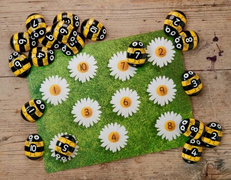 Top maths resources for home learning with pre-schoolers Bee Activity, Odd And Even Numbers, Number Bonds To 10, Bee Games, Even Numbers, Bee Activities, Yellow Door, Number Bonds, Nursery Activities