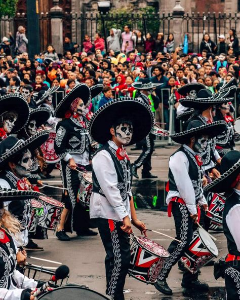 Day of the Dead Mexico 2021 - An Extraordinary Celebration | The Next Trip Day Of The Dead Mexico, Traveling To Mexico, Dia De Los Muertos Decorations Ideas, Mexico People, Mexico Party, Mexico Day Of The Dead, The Best Tacos, Folk Culture, Day Of The Dead Party