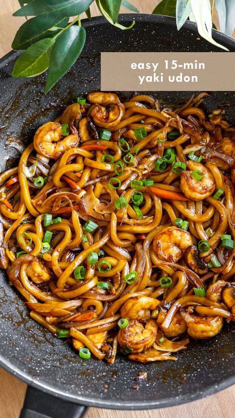 Yaki Udon (Udon Noodle Stir Fry) Easy Chicken Noodle Stir Fry, Garlic Udon Noodle Recipe, Udon Chicken Stir Fry, Teriyaki Udon Noodles Stir Fry, Chicken Udon Noodle Recipe Stir Fry, Udon Noodle Recipe Stir Fry, Teriyaki Udon Noodles, Udon Noodle Stir Fry, Udon Noodle Recipe