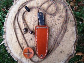 Survival Tips, Tools, and Techniques: Poor Man's Knife Harness... Knife Harness, Survival Kits Diy, Heavy Clothing, Bushcraft Skills, Diy Knife, Bushcraft Gear, Kydex Sheath, Forged Knife, Knife Design