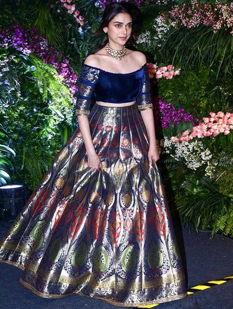 aditi rao hydari Best dressed celebrities at the Virushka wedding reception Couture, Gowns Dresses Indian Receptions, Indian Wedding Reception Outfits, Wedding Reception Outfit, Reception Outfits, Aditi Rao Hydari, Aditi Rao, Lehnga Dress, Lehnga Designs