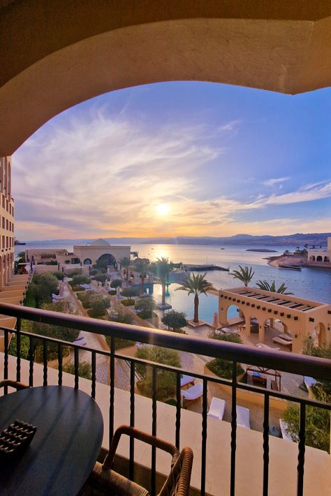 Al Manara Hotel Aqaba Aqaba Jordan Aesthetic, Aqaba Jordan Photography, Jordan Hotel, Travel Core, Jordan City, Jordan Trip, Middle Eastern Travel, Jordan Aesthetic, Travelling Asia