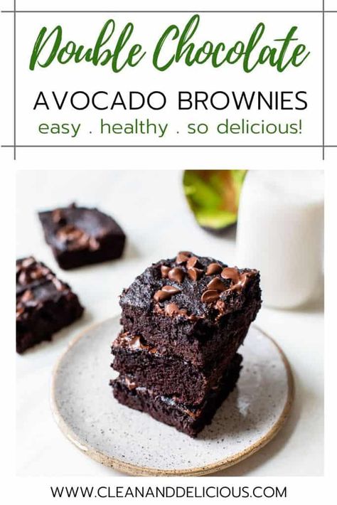 Flourless Avocado Brownies, Avocado Brownies Healthy, Brownies Avocado, Regular Brownies, Chocolate Avocado Brownies, Brownie Recipes Healthy, Flourless Brownies, Banana Brownies, Avocado Brownies