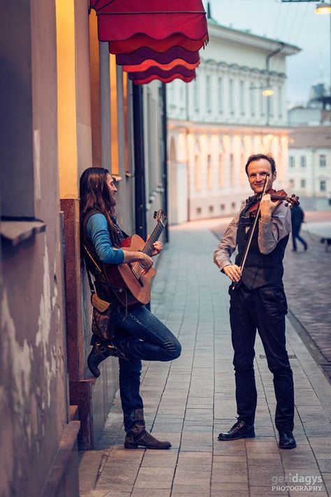 Estas Tonne and Dimitri Artemenko Bearded Men, Guitar, Estas Tonne, Street Musician, Making Music, Guitarist, Singers, Musician, Musical