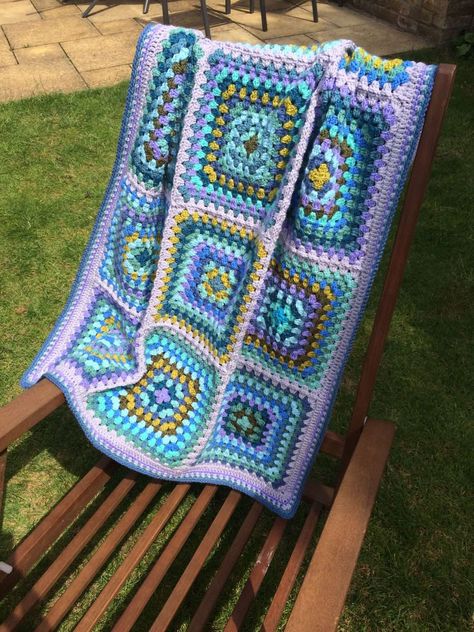 Mellow Granny Square Blanket - The Crochet Swirl Crochet Swirl, Crocheting Blanket, Unique Crochet Blanket, Multi Color Crochet, Colourful Crochet, Acting Tips, Linen Stitch, Patterns Ideas, Yarn Stash