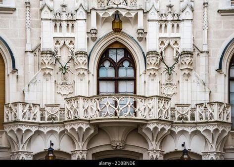 Balcony, carved wall and gothic window of the 13th century Hluboka Castle situated in Hluboko Nad Vltavou, Czech Republic Stock Photo Gothic Balcony, Castle Balcony, Castle Courtyard, Palace Balcony, Courtyard Balcony, Ceske Budejovice, Gothic Windows, Main Entrance, Architecture Details