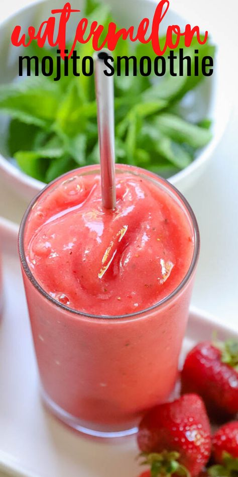 Watermelon Mojito Recipe, Watermelon Smoothie Recipes, Tropical Smoothie Recipes, Tropical Smoothie Cafe, Ice Cream Smoothie, Watermelon Mojito, Juice Smoothies Recipes, Watermelon Smoothies, Smoothie Drink Recipes