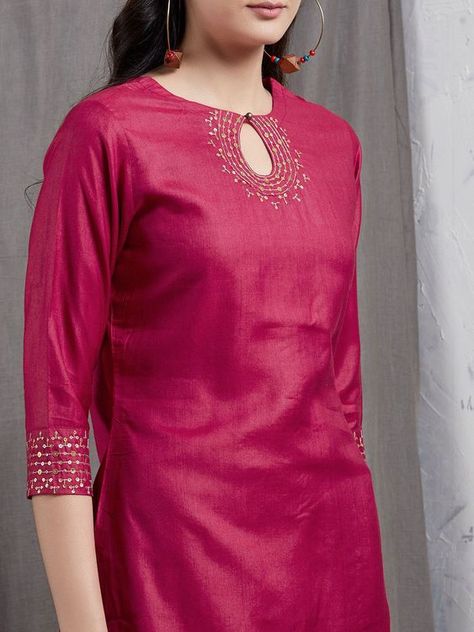 Plain Kurti Designs, Silk Kurti Designs, Chudidar Designs, Salwar Neck Designs, Churidar Neck Designs, Chanderi Dupatta, Kurti Sleeves Design, New Kurti Designs, Churidar Designs