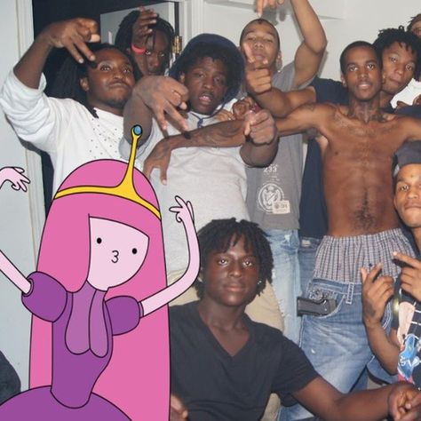 Was deleting old pictures I'd downloaded, but I think I have to keep this one. - Imgur Rapper And Anime, Meme Chat, Konst Designs, Gangsta Anime, Anime Rapper, Finn The Human, Jake The Dogs, Sponge Bob, Princess Bubblegum