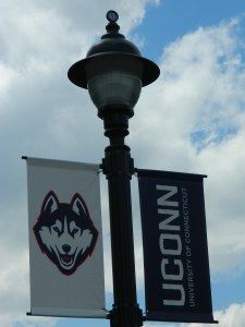 001 Connecticut Aesthetic, College Road Trip, Campus Aesthetic, Uconn Basketball, College Vision Board, Uconn Womens Basketball, Vision Board Images, Future Girlfriend, Post Grad Life