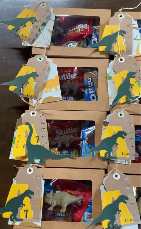 Dino Birthday Goodie Bags, Dino Goodie Bags, 1st Birthday Party Favors, Birthday Treat Bags, Dinosaur Birthday Party Decorations, Party Prizes, 2nd Birthday Boys, Birthday Goodie Bags, 1st Birthday Themes