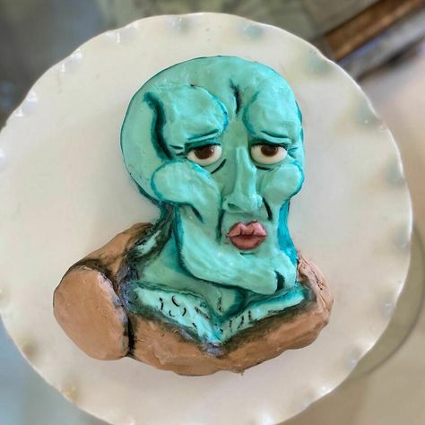 The pastry chef Amanda who goes by the name of “bakingthursdays” on TikTok and Instagram has turned some of our favorite cartoon characters into very buff cake versions of themselves. #cakes #cakestagram #cakesofinstagram #cakesmash #cakesbae #cakeShop #Delicious #deliciousfood #deliciousness #CartoonCharacters #pastry #PastryChef #pastrylife #pastryart #pastryporn #pastrylove #pastrydelights #pastrylover #pastryshop #pastryelite #pastrycheflife Cakes With People On Them, Handsome Squidward Cake, Goofy Cake Ideas, Squidward Cake, Cake Frosting Ideas, Silly Cakes, 30 Cakes, Weird Cakes, Meme Cake