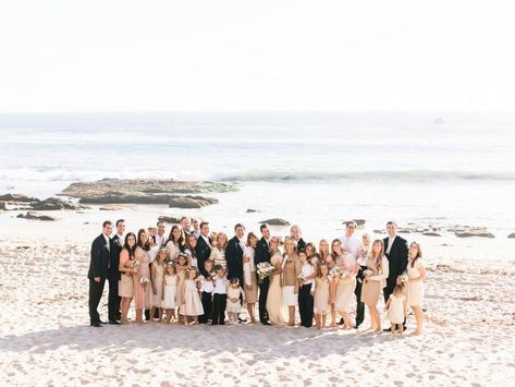 Family Wedding Pictures, Wedding Pictures Beach, Beach Wedding Pics, Wedding Group Photos, Small Beach Weddings, Family Wedding Photos, Kauai Wedding, Cruise Wedding, Beach Family Photos