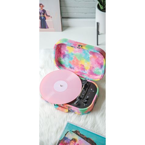 The Crosley Discovery Turntable is all about, well… Discovery. Record Player Aesthetic, Room Speakers, Crosley Radio, Vinyl Record Player, Tech Branding, Powered Speakers, Preppy Room, Record Players, Dj Equipment