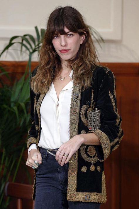 Balayage, Lou Doillon Style, French Girl Hair, Multiple Rings, Mode Chanel, Serge Gainsbourg, Lou Doillon, Bohemian Mode, French Girl Style