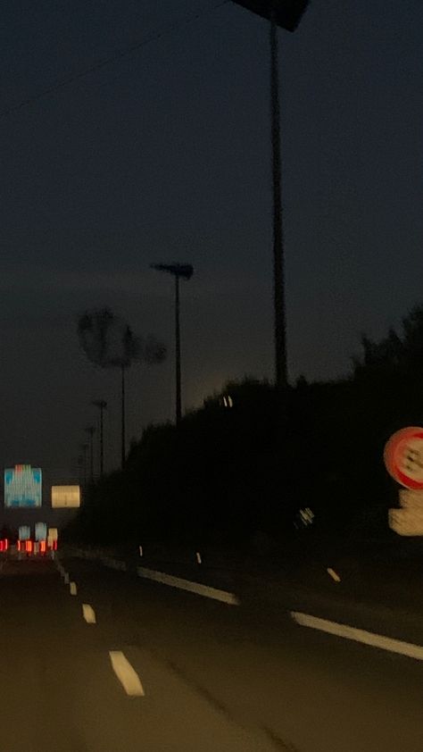 blurry picture of the highway at night Aesthetic Road Pics, Night Highway Aesthetic, Highway Aesthetic Night, Blurry Pics Aesthetic, Night Road Aesthetic, Run Away Aesthetic, Running Away Aesthetic, Nostalgic Places, Blurry Night