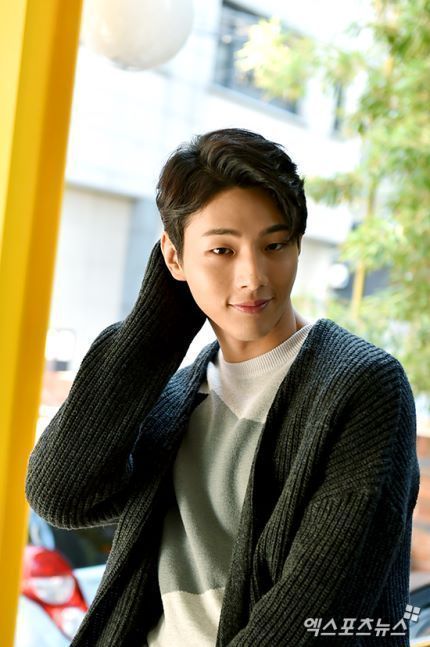 Discovered by Shiina Yamamoto. Find images and videos about cute, Hot and model on We Heart It - the app to get lost in what you love. Ji Soo Actor, Park Ji Soo, Jun Matsumoto, Nam Joohyuk, Park Seo Joon, Park Bogum, Johnny Orlando, Handsome Korean Actors, Jang Keun Suk