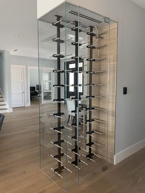 Everything to Consider when Building a Glass Wine Cellar - Builders Glass of Bonita, Inc. Wine Cellar Modern, Wine Wall Display, Wine Storage Wall, Wine Cellar Wall, Built In Wine Cooler, Glass Wine Cellar, Wine Cellar Door, Wine Closet, Home Wine Cellars