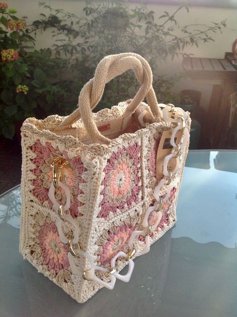 Mode Crochet, Crochet Business, Crochet Clothing And Accessories, Market Bags, Crochet Handbags Patterns, Crochet Fashion Patterns, Fun Crochet Projects, Diy Crochet Projects, Crochet Bag Pattern