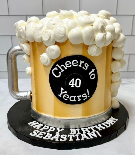 Coors Light Birthday Cake, Cheers And Beers Birthday Cake, Cheers And Beers Cake Ideas, 40 Year Old Birthday Cake For Men, 40 Birthday Cake Ideas For Men, Men’s 40th Birthday Cake Design, 30 Bday Cake For Men, Beer Themed Birthday Cake, 70th Birthday Cake Man